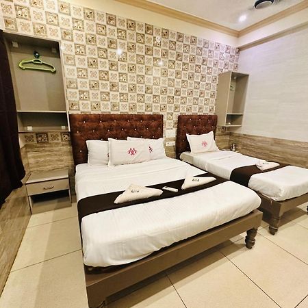 Marina Palace Chennai Eksteriør bilde