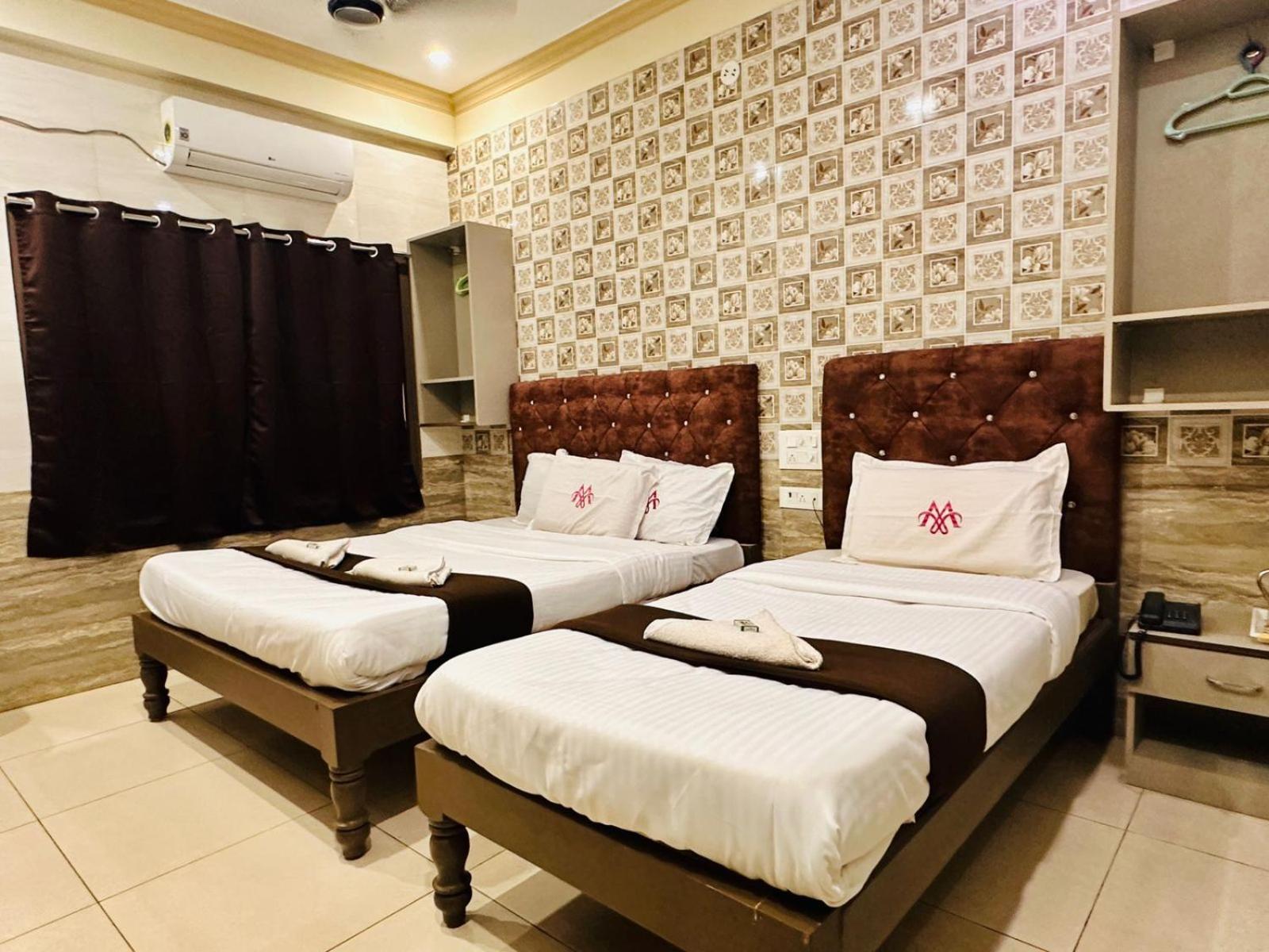Marina Palace Chennai Eksteriør bilde
